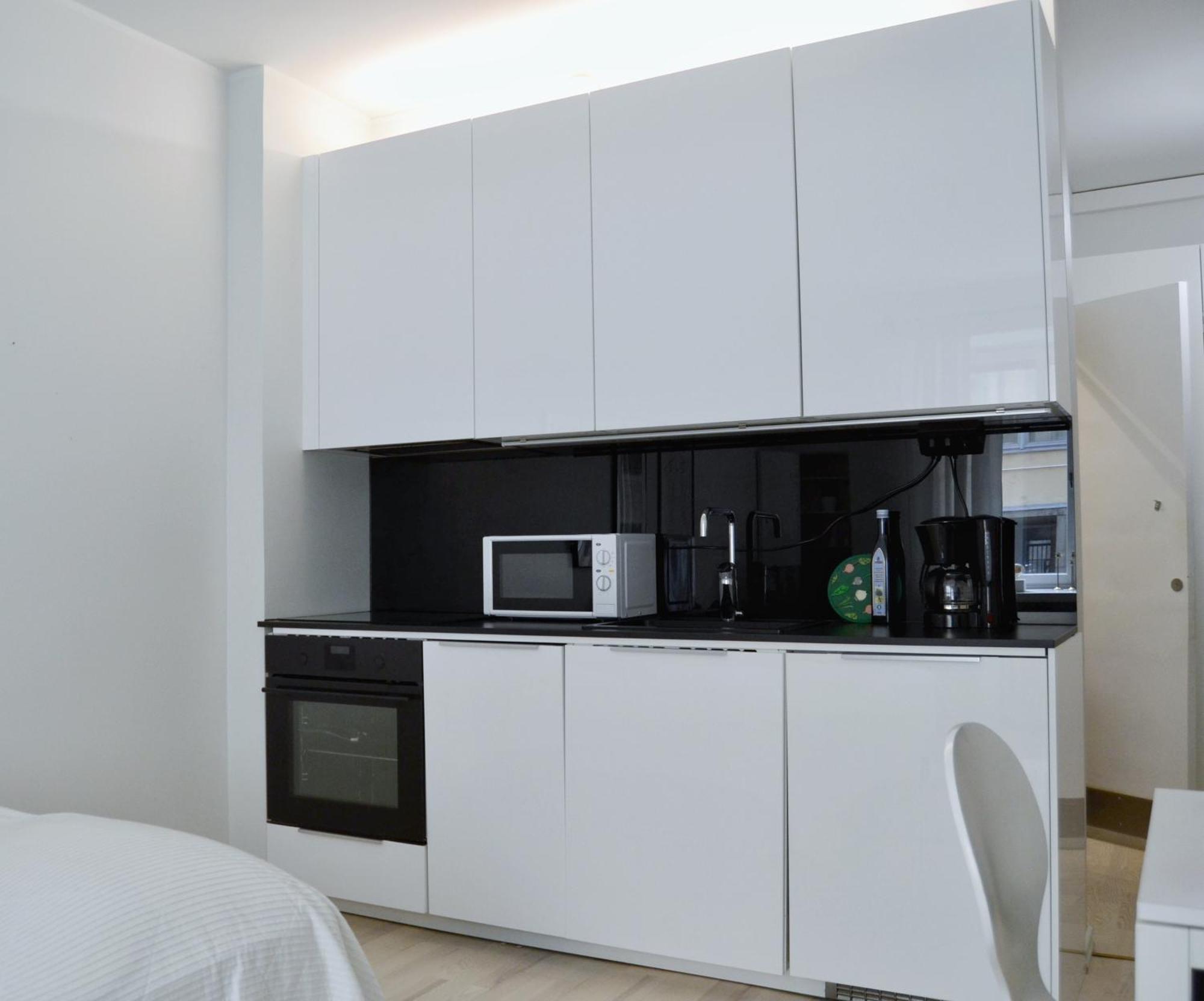 Modern And Bright Studio With Top Location Helsinki Buitenkant foto